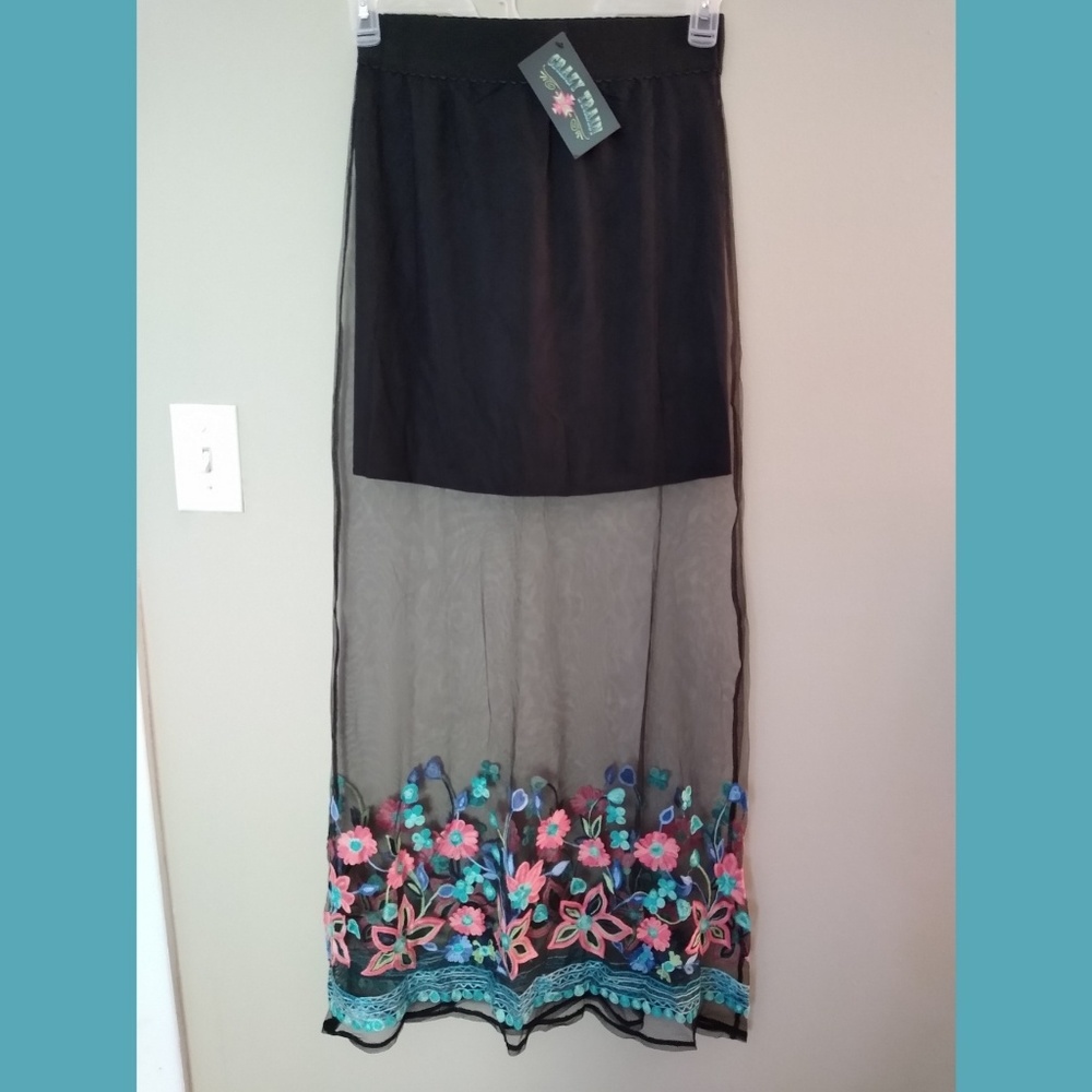 Crazy Train Maxi Skirt NWT SZ Small!!